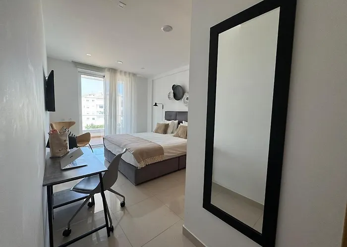 Nestsea Your Luxury Retreat Appartamento