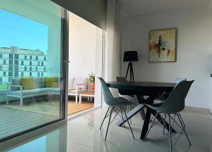 Nestsea Your Luxury Retreat ラゴス