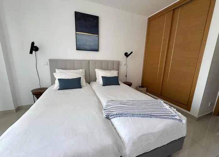 Nestsea Your Luxury Retreat アパート